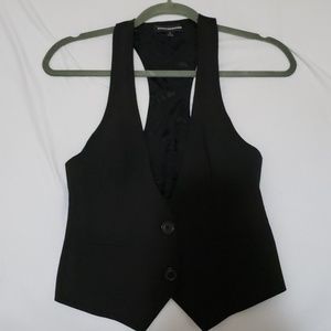 black Express vest
